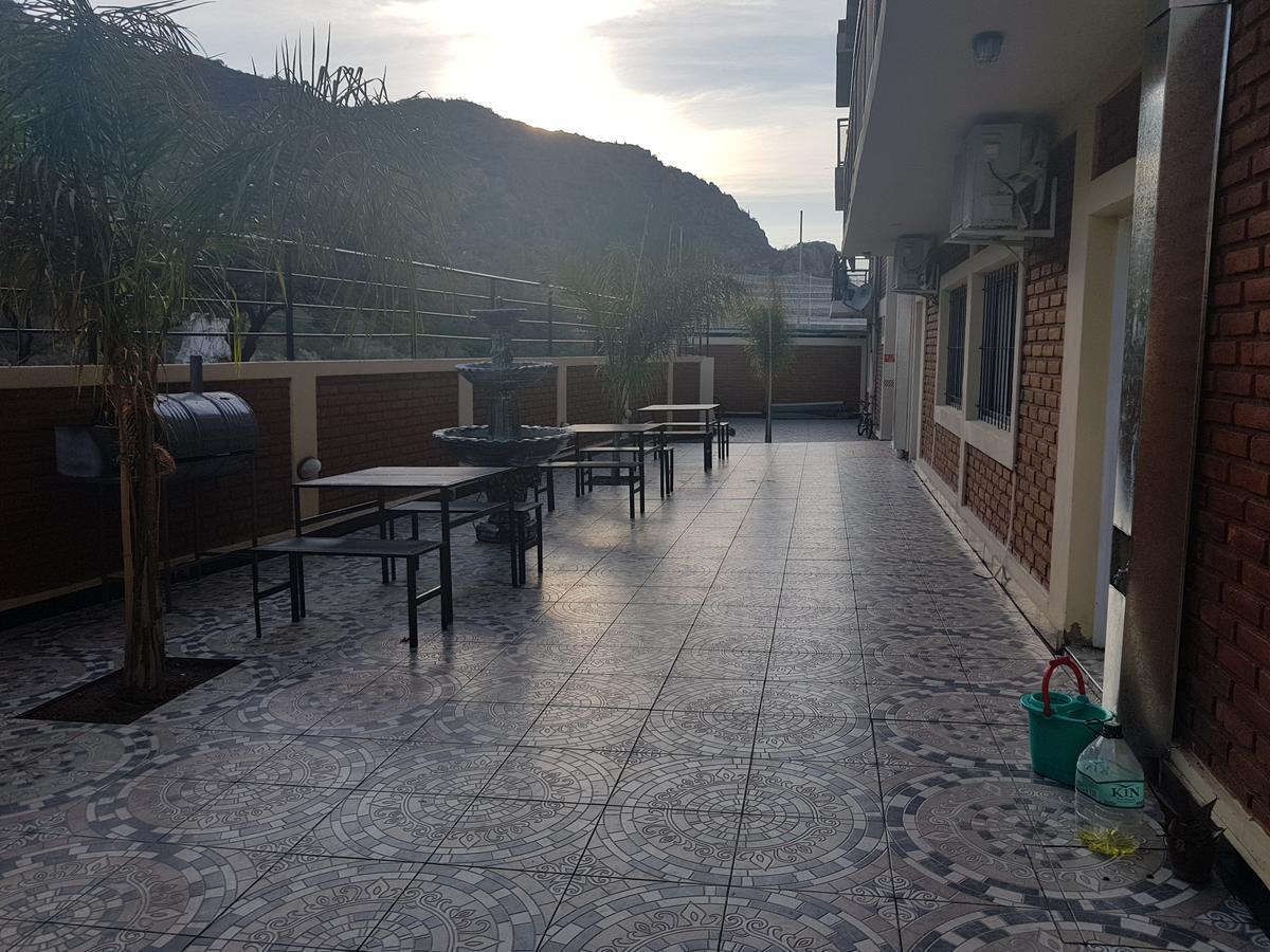 Apart Hotel Chilecito Bagian luar foto